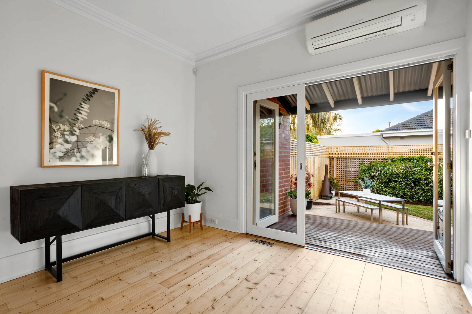 Real Estate and Property in 125 Orrong Road, Elsternwick, VIC