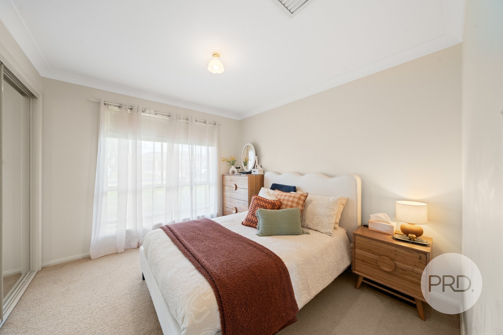 1&2/5 Paldi Crescent GLENFIELD PARK 3