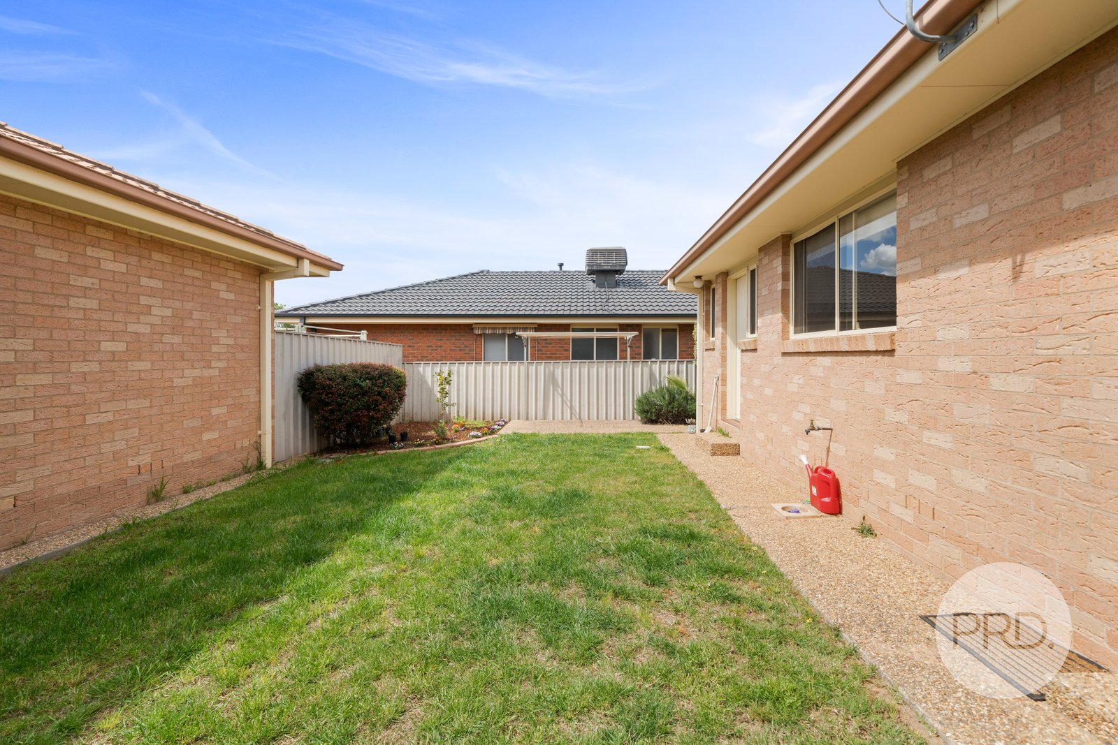 1&2/5 Paldi Crescent GLENFIELD PARK 11