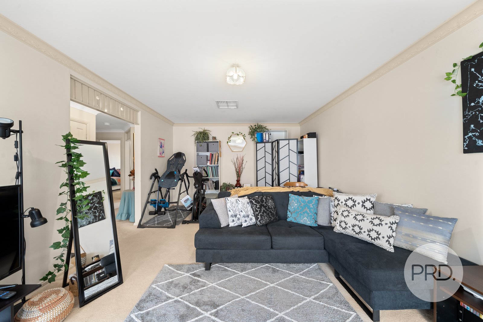 1&2/5 Paldi Crescent GLENFIELD PARK 20