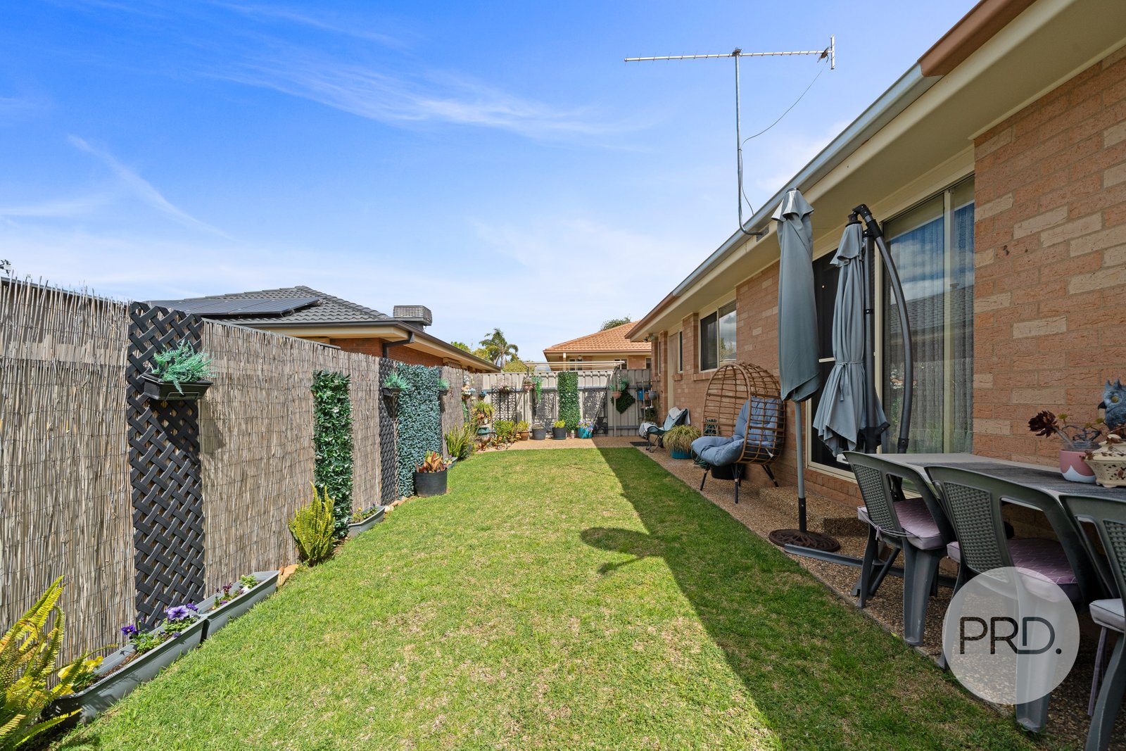 1&2/5 Paldi Crescent GLENFIELD PARK 24