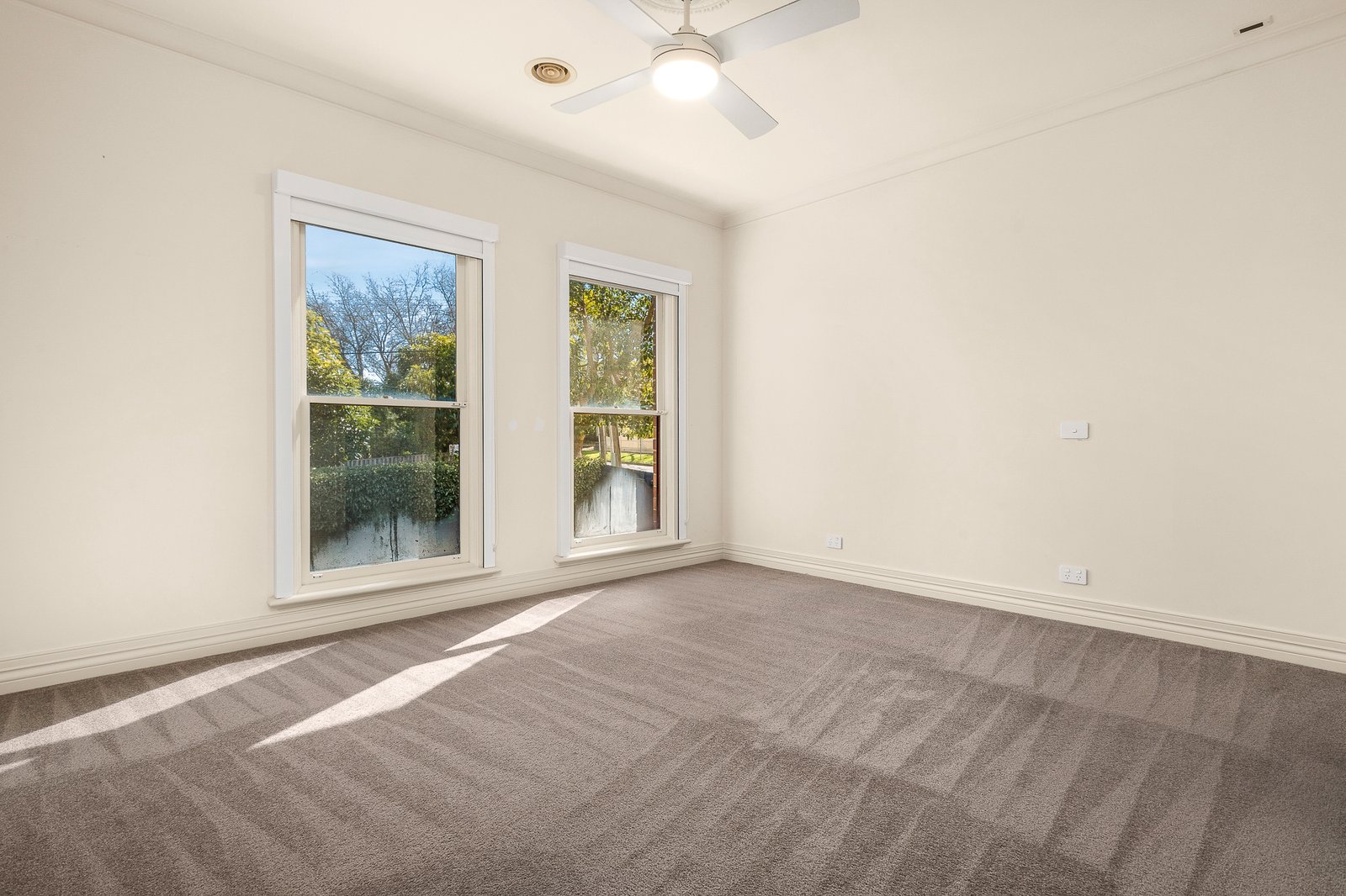 Real Estate and Property in 1/25 Park Road, Glen Iris, VIC