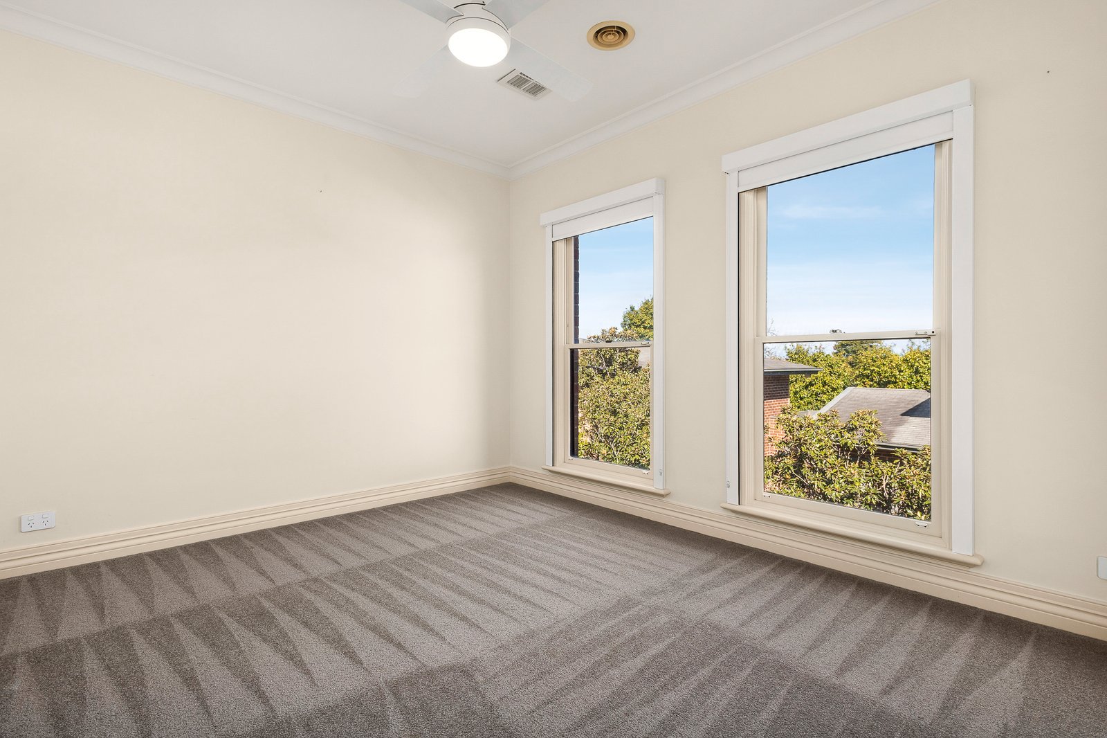Real Estate and Property in 1/25 Park Road, Glen Iris, VIC