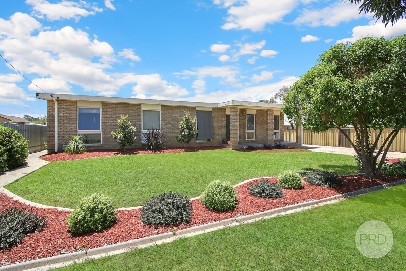 125 Pell Street HOWLONG 1