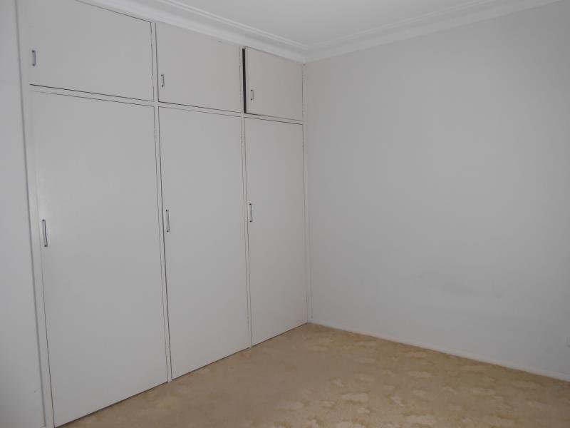125 Petra Avenue TAMWORTH 9