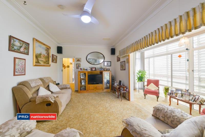 125 Petra Avenue TAMWORTH 3