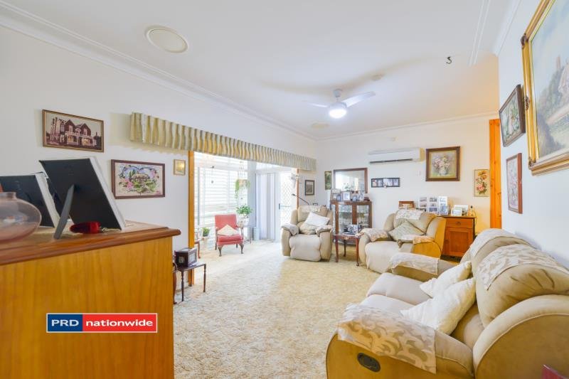 125 Petra Avenue TAMWORTH 5