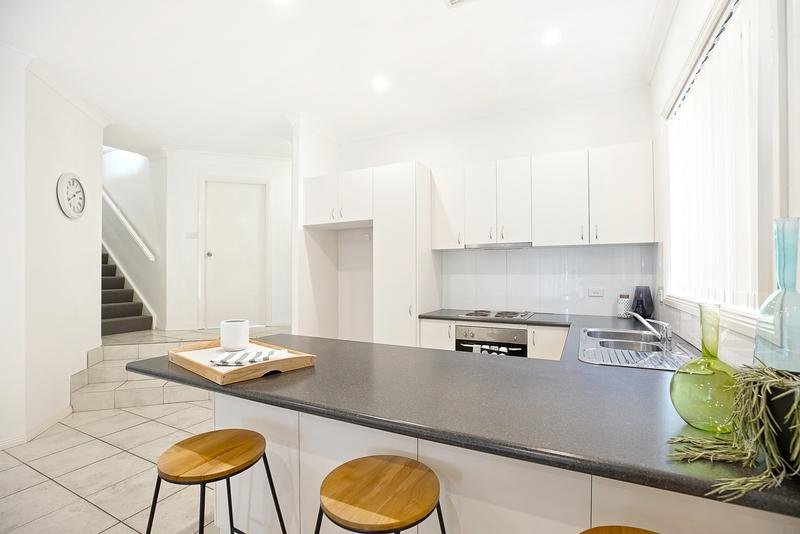 1/25 Price Street SOUTH PENRITH 3