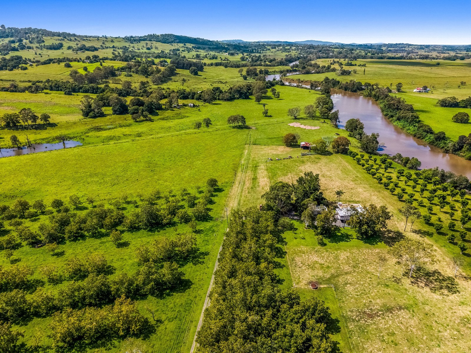 125 River Bank Road WYRALLAH 32