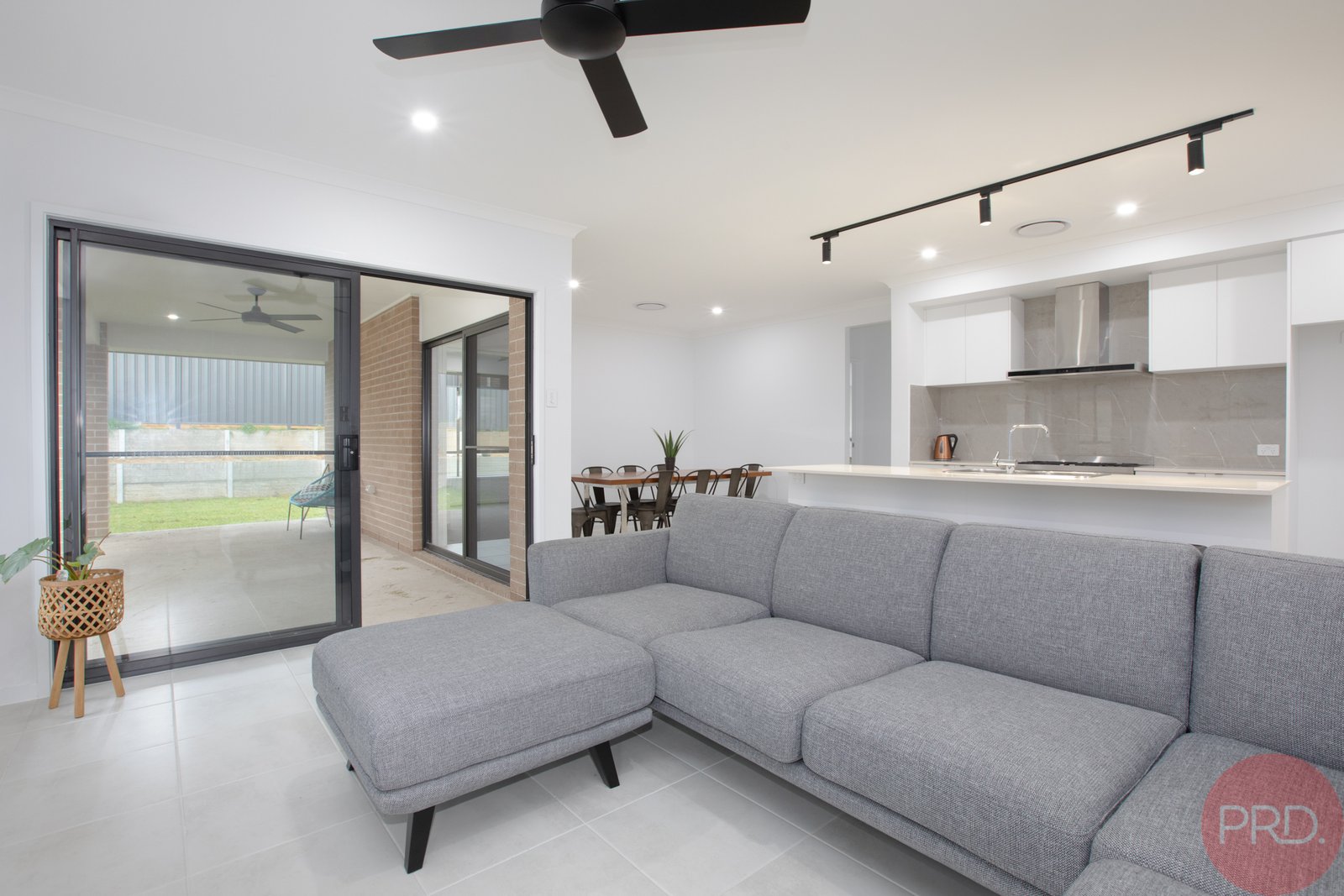 125 Saddlers Drive GILLIESTON HEIGHTS 2