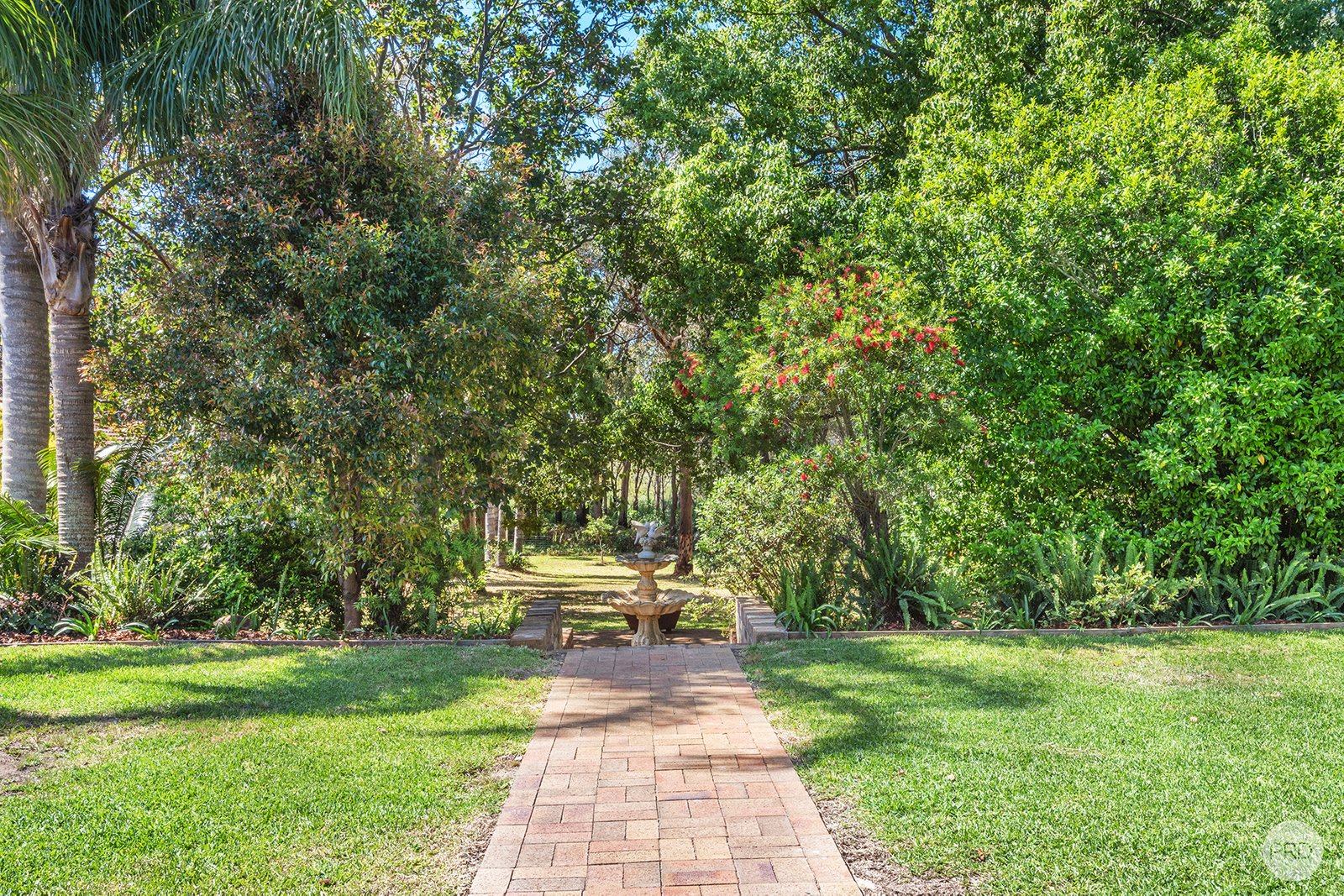 125 Salamander Way SALAMANDER BAY 13