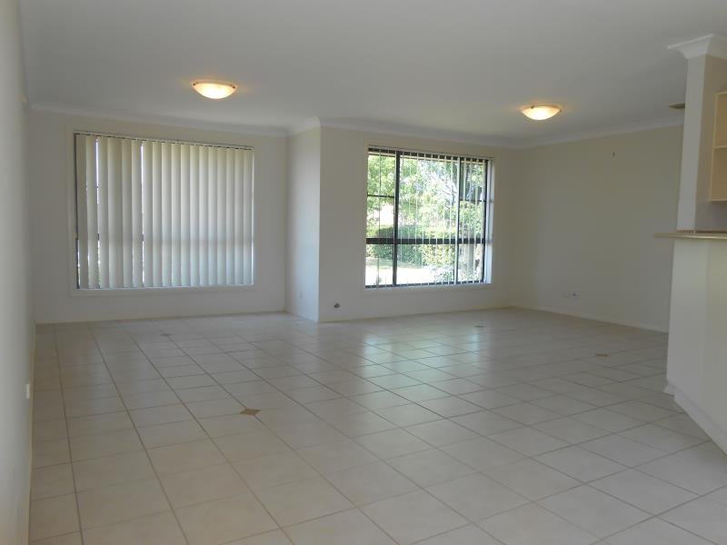 1/25 Warrah Drive TAMWORTH 3