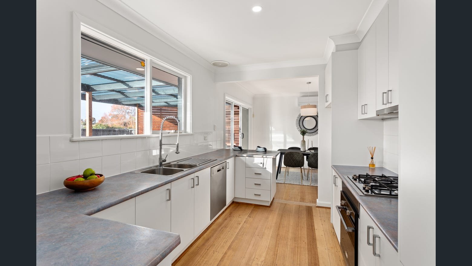 Gallery: 1/25 Waverley Road