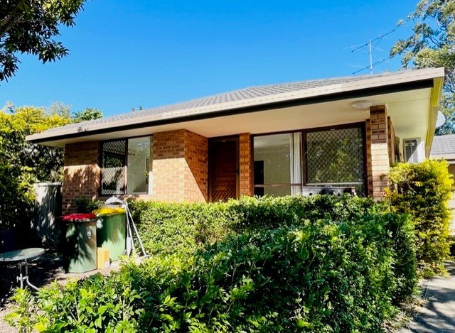 1/25 Wildwood Court SURFERS PARADISE 2