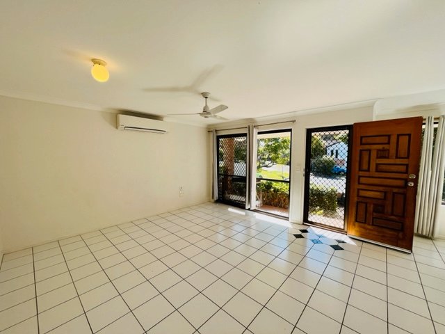 1/25 Wildwood Court SURFERS PARADISE 4