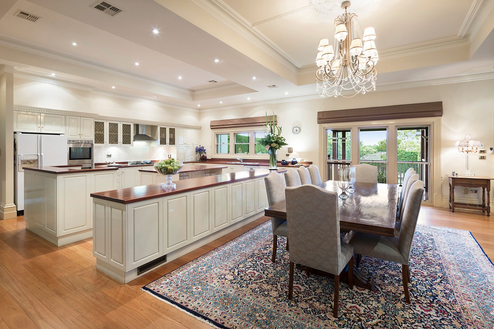 Real Estate and Property in 125 Yarrbat Avenue, Balwyn, VIC