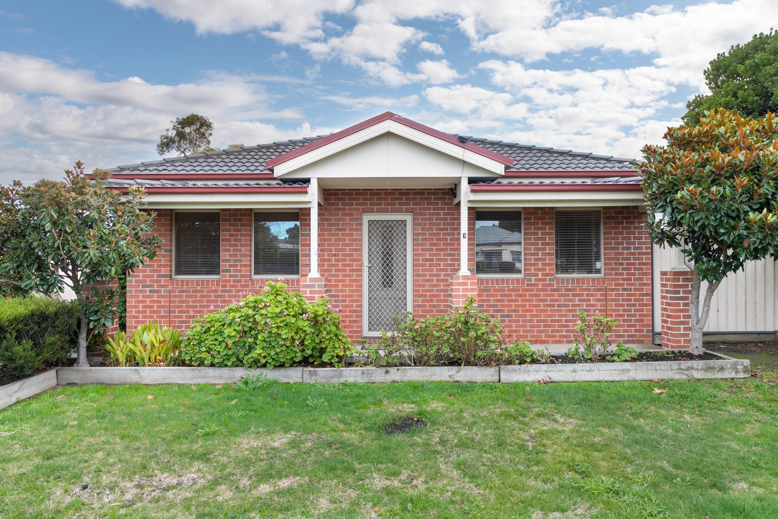 1/250 Albert Street SEBASTOPOL 1
