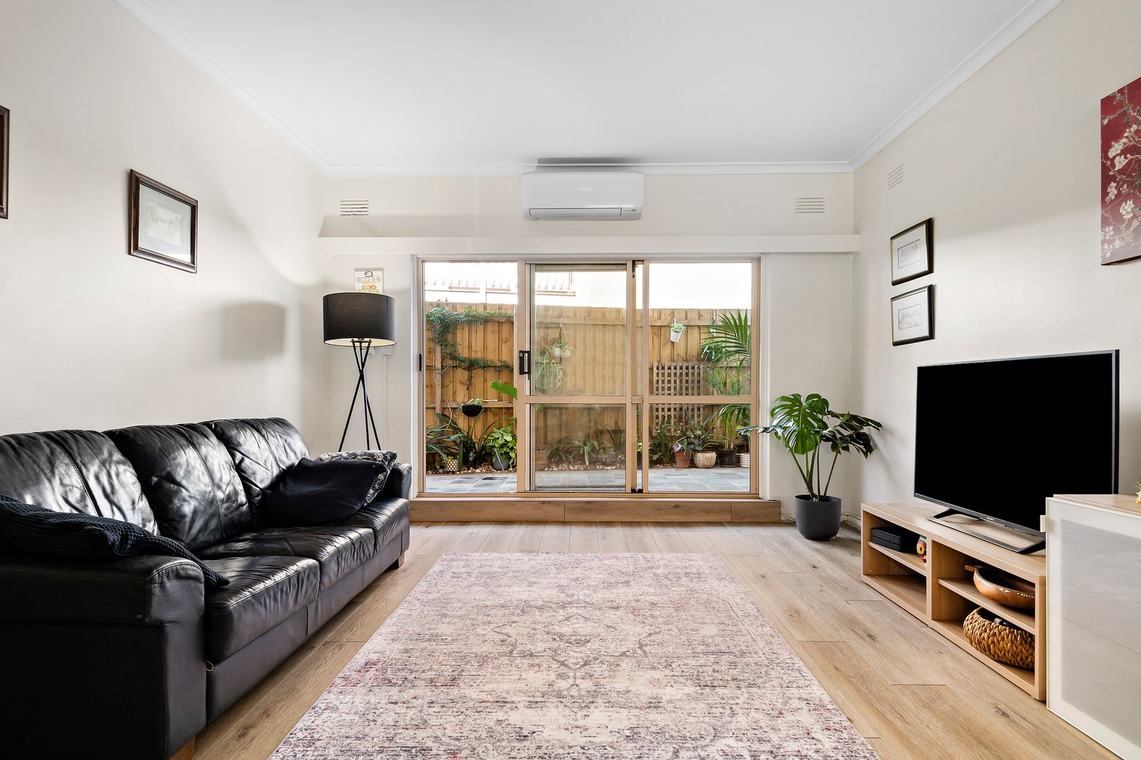 Gallery: 12/50 Nepean Highway