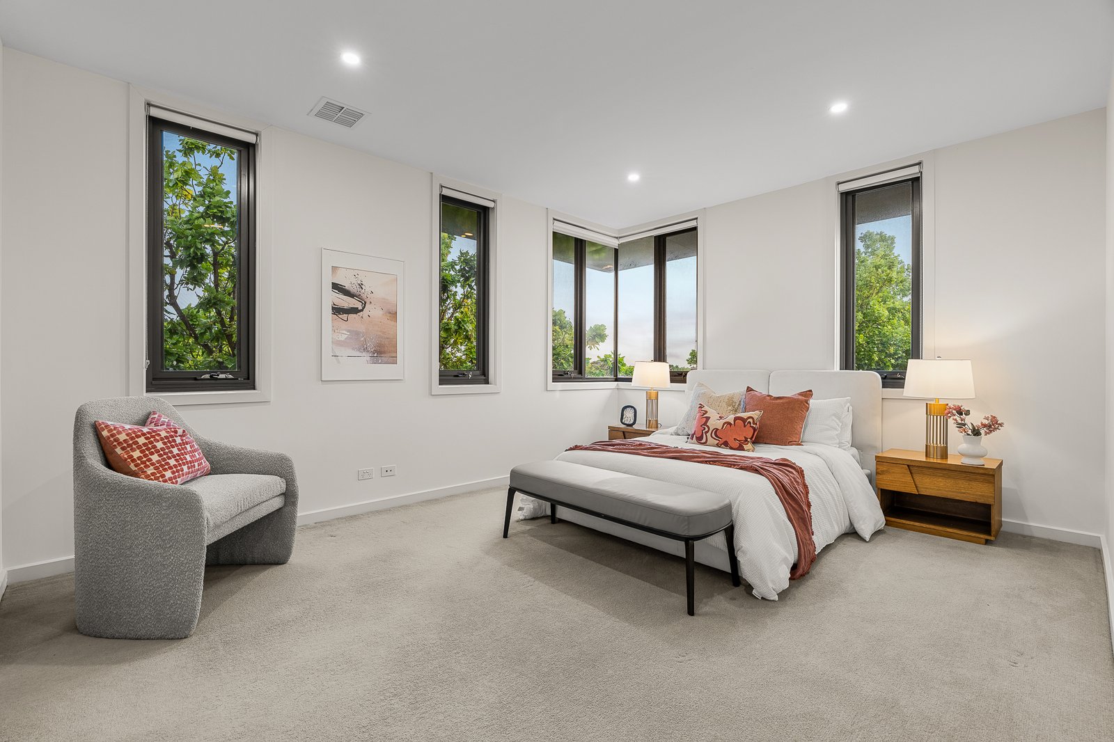 1/251 Waverley Road, Malvern East, 3145