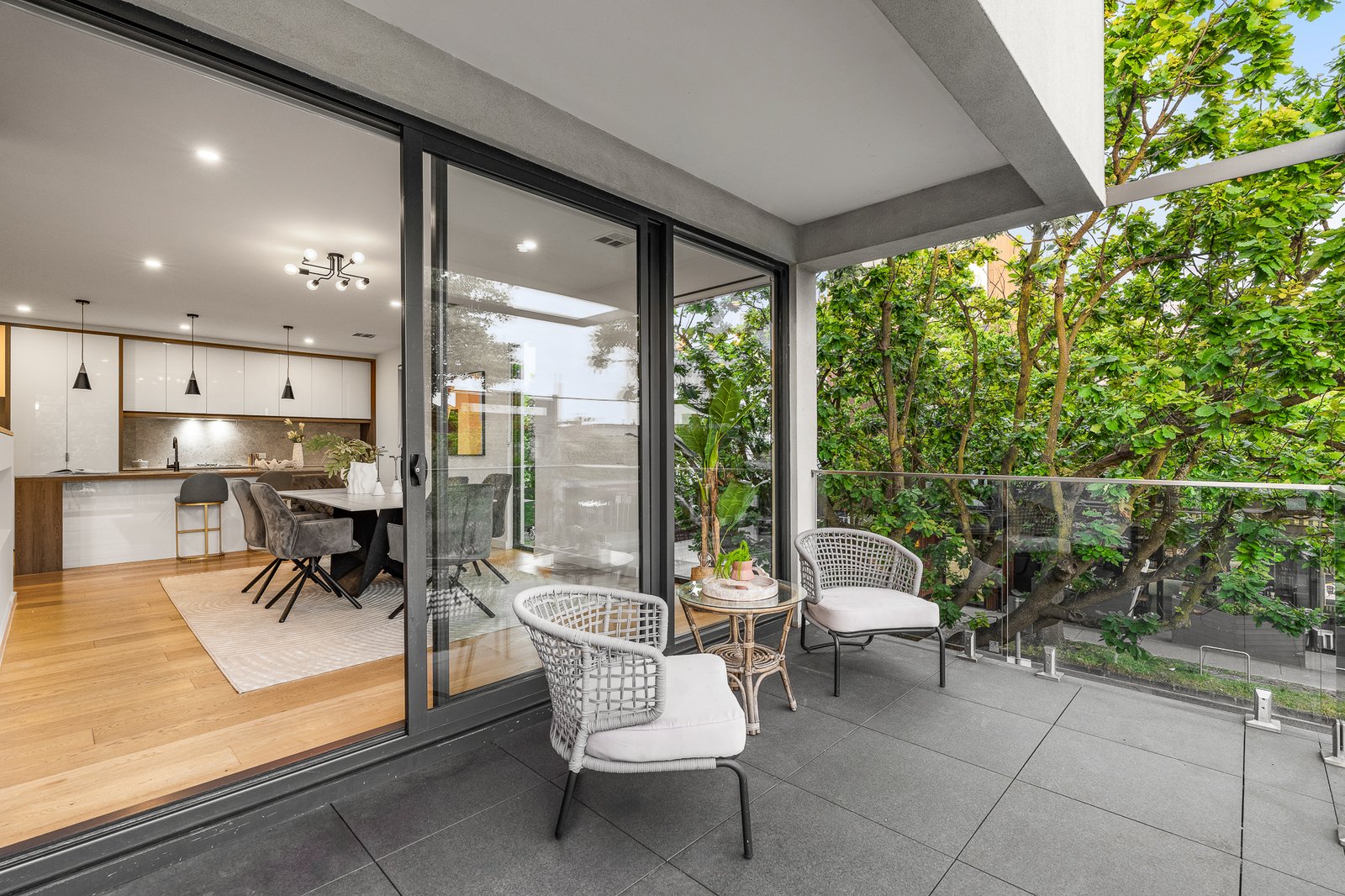 1/251 Waverley Road, Malvern East, 3145