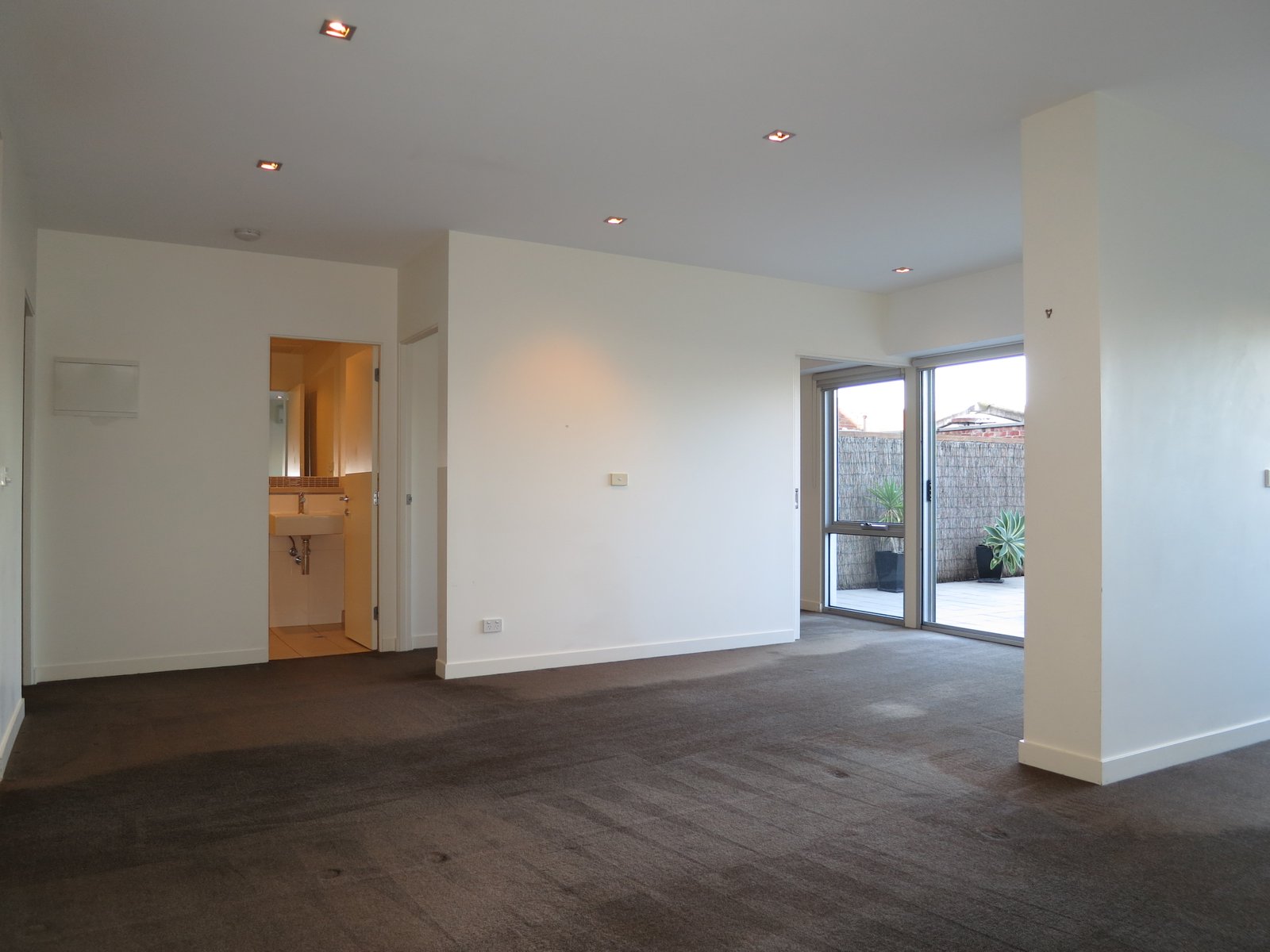 Gallery: 125/135 Inkerman Street