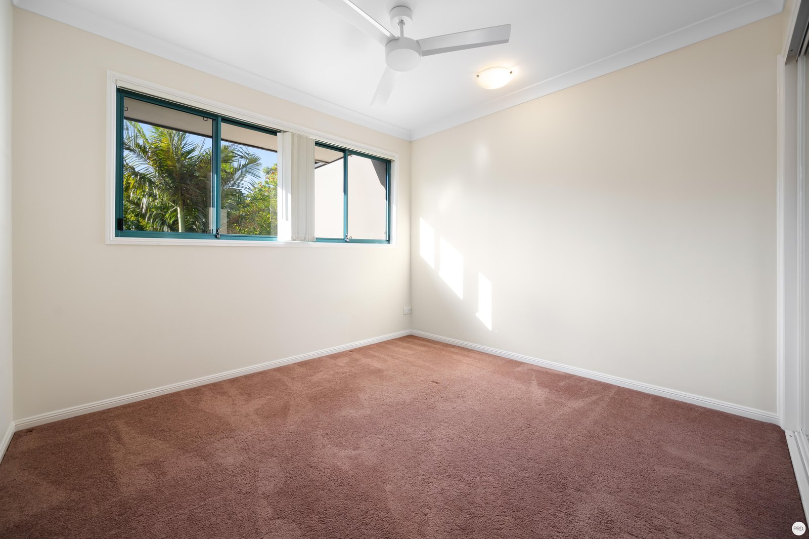 125/19 Santa Barbara Road HOPE ISLAND 8