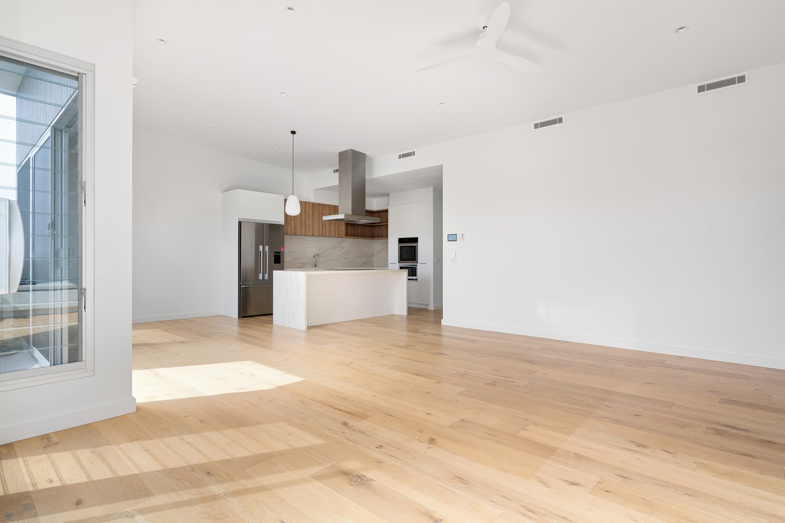 12/54 Mount Eliza Way, Mount Eliza, 3930