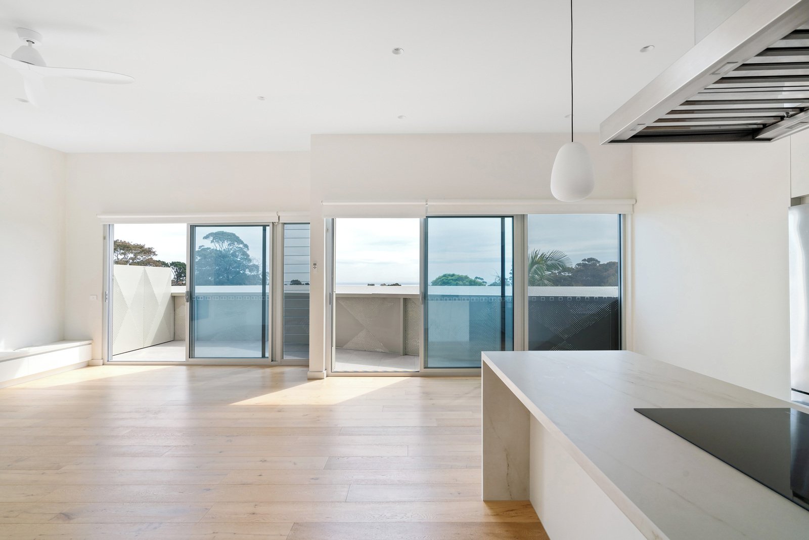 12/54 Mount Eliza Way, Mount Eliza, 3930