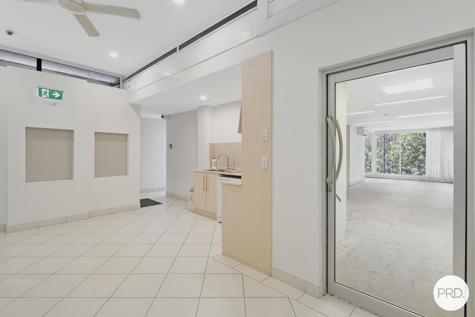 12/56 Griffith Street COOLANGATTA 11