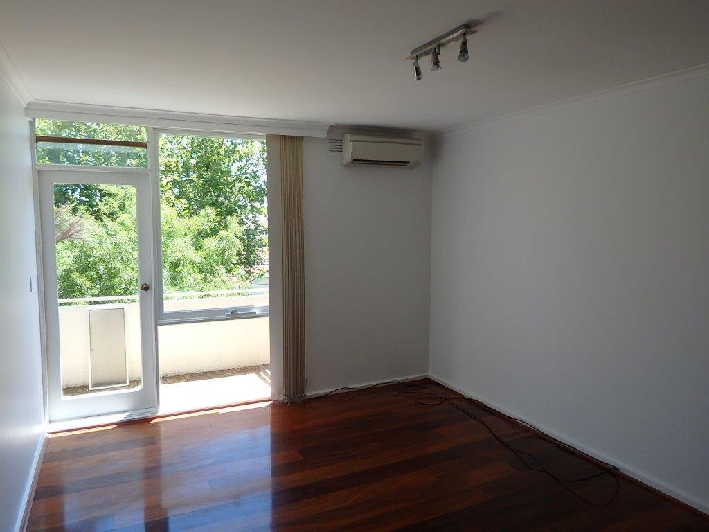 Gallery: 12/56 Tennyson Street