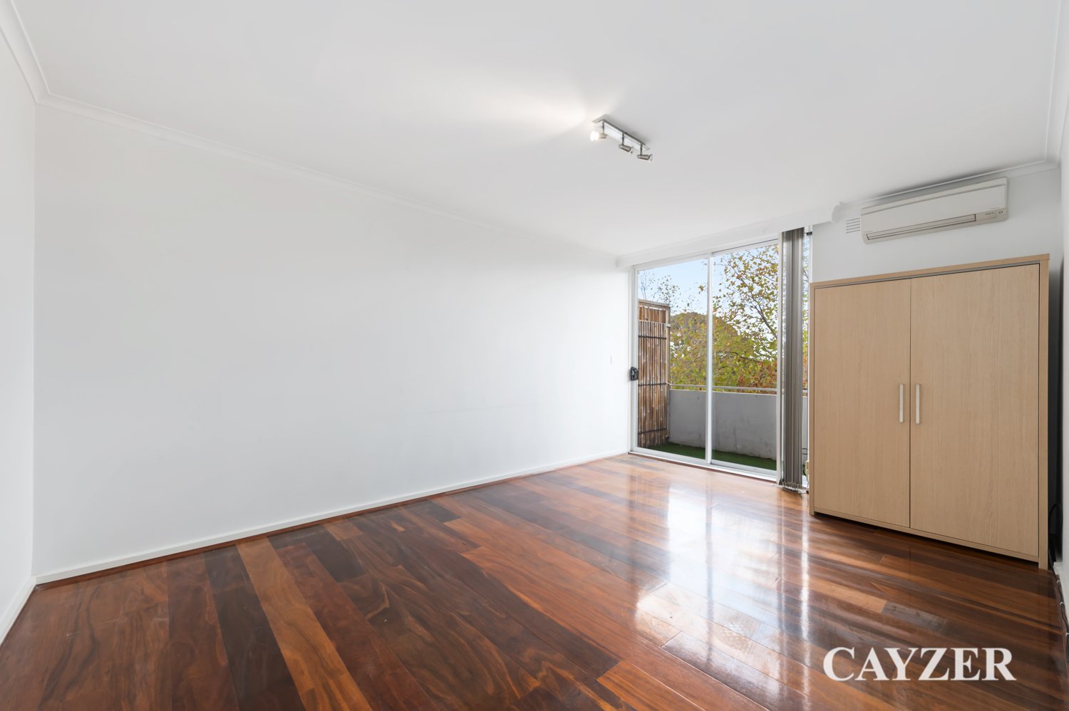 Gallery: 12/56 Tennyson Street