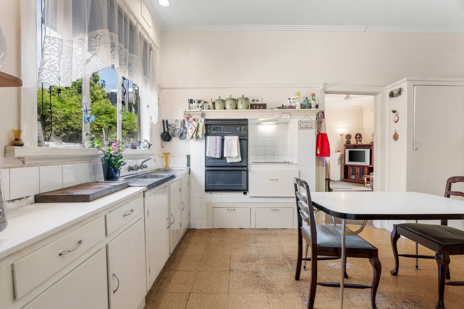 Gallery: 1/256 Tucker Road