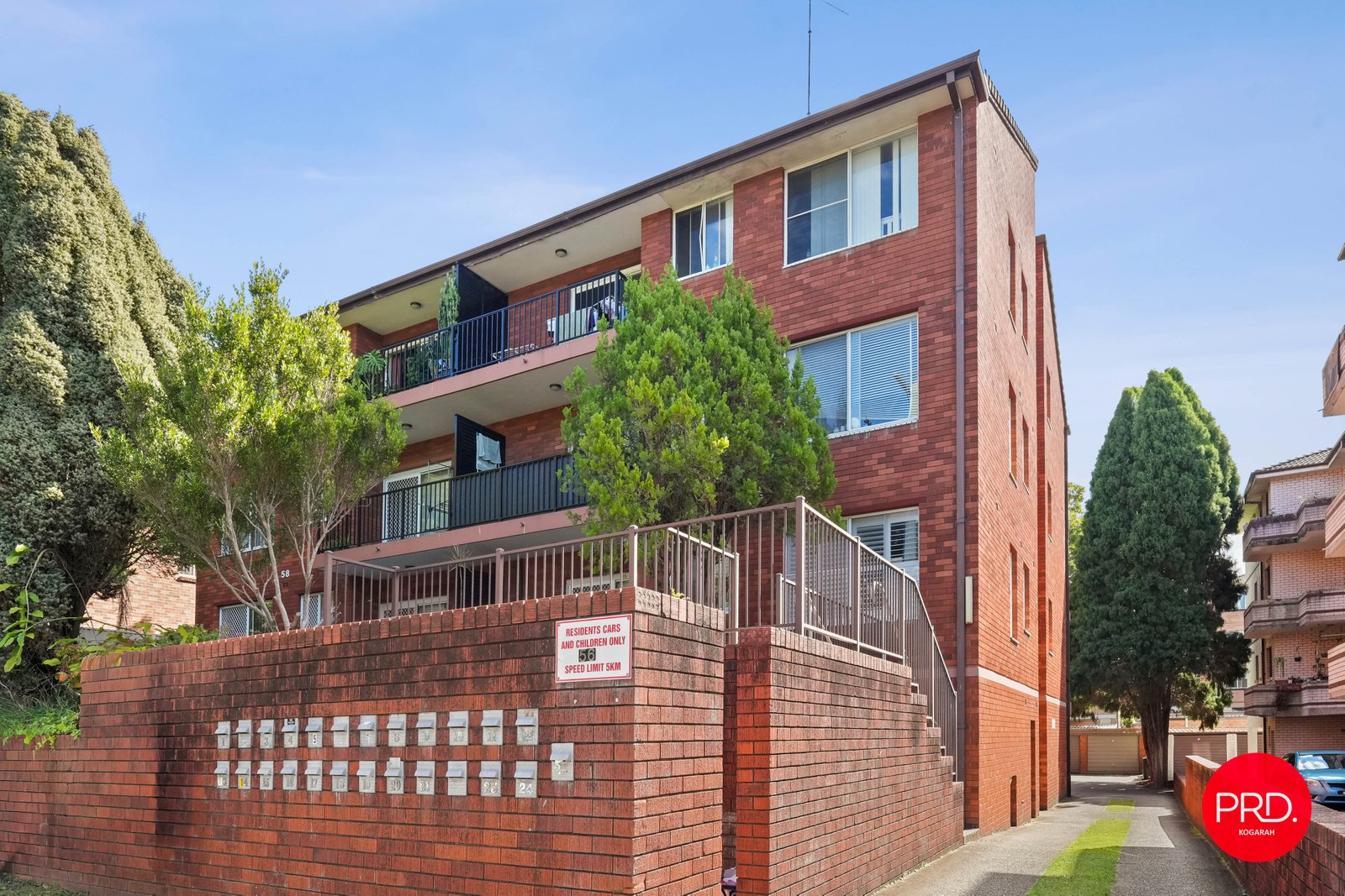 12/56 Warialda Street KOGARAH 1
