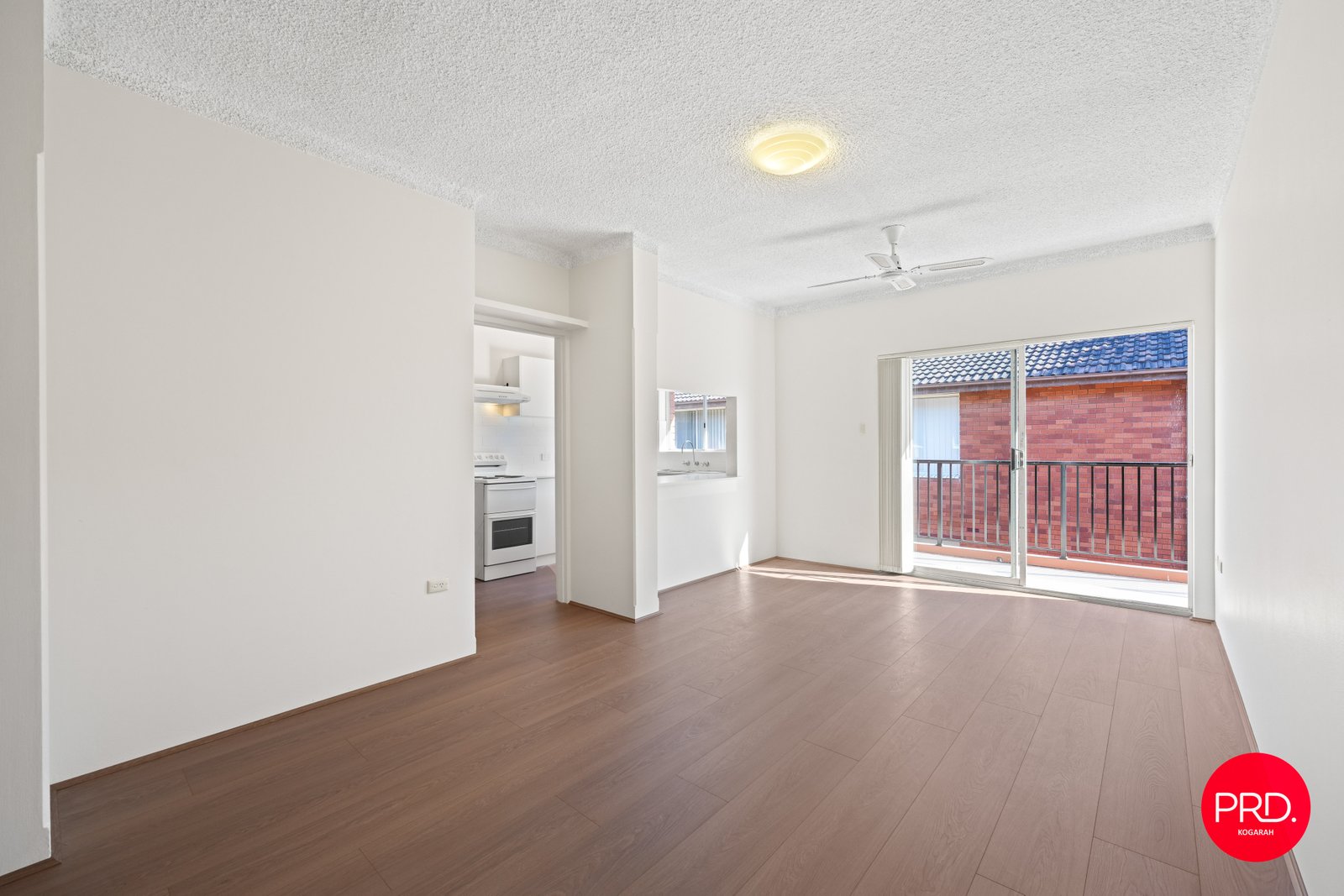 12/56 Warialda Street KOGARAH 4