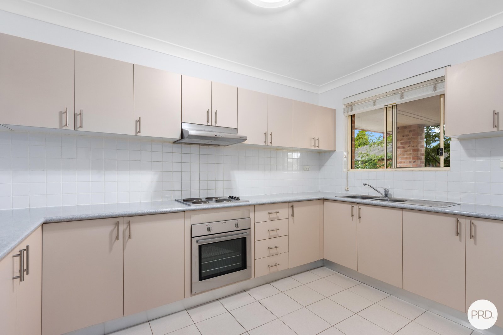 12/57-59 Ocean Street PENSHURST 2