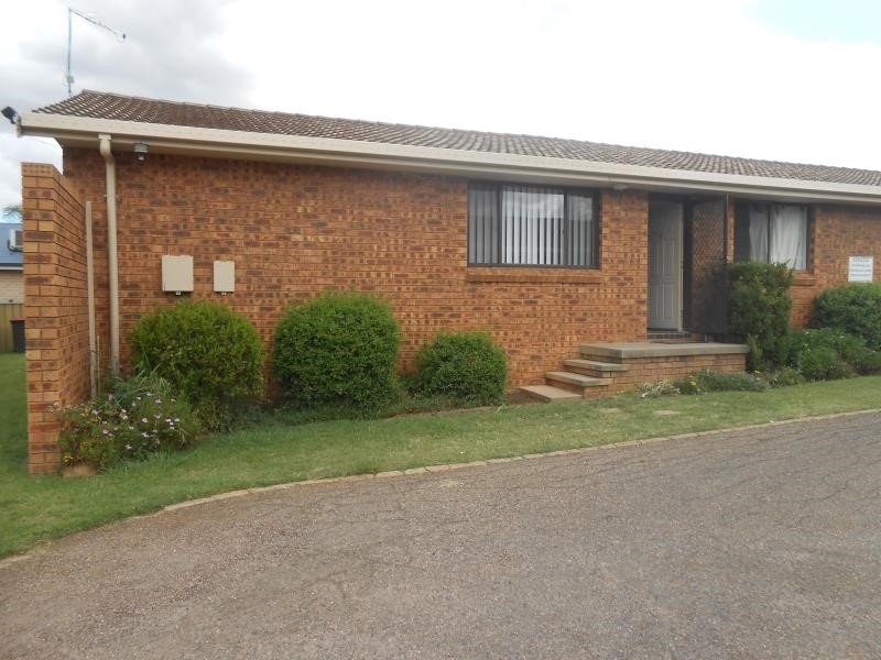 1/257 Goonoo Goonoo Road TAMWORTH 1