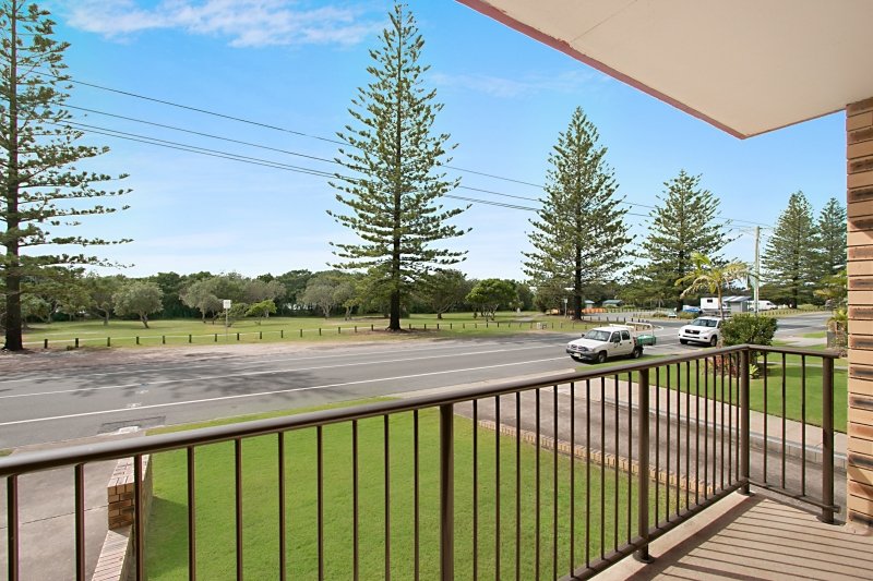 1/258 Marine Parade KINGSCLIFF 3