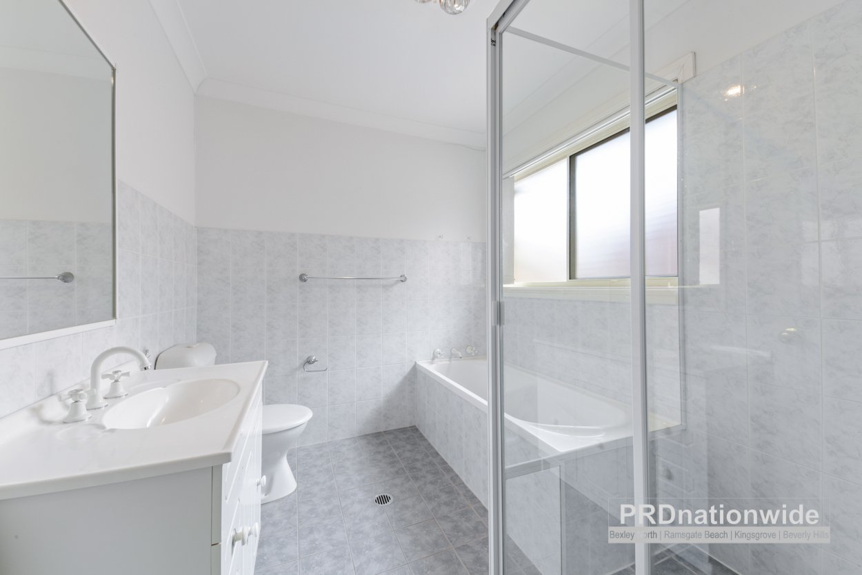 1/259 Woniora Road BLAKEHURST 6