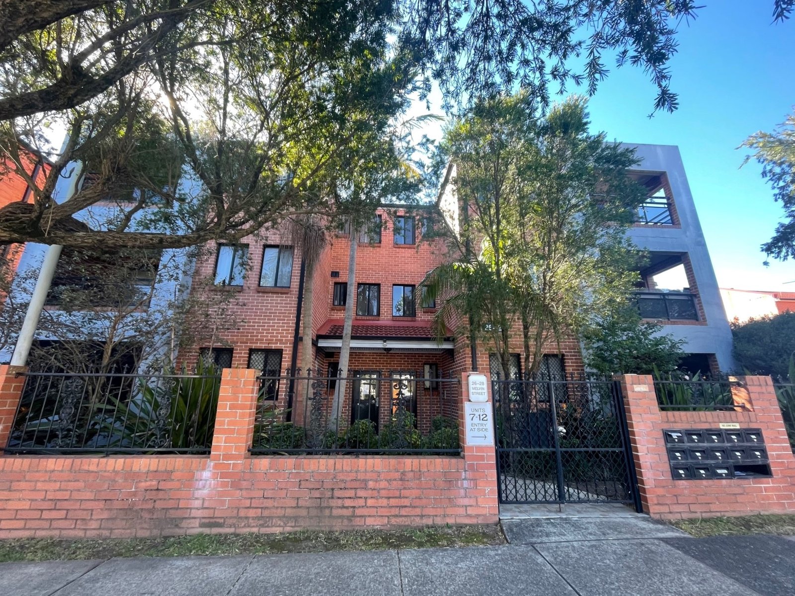 1/26-28 Melvin Street BEVERLY HILLS 1