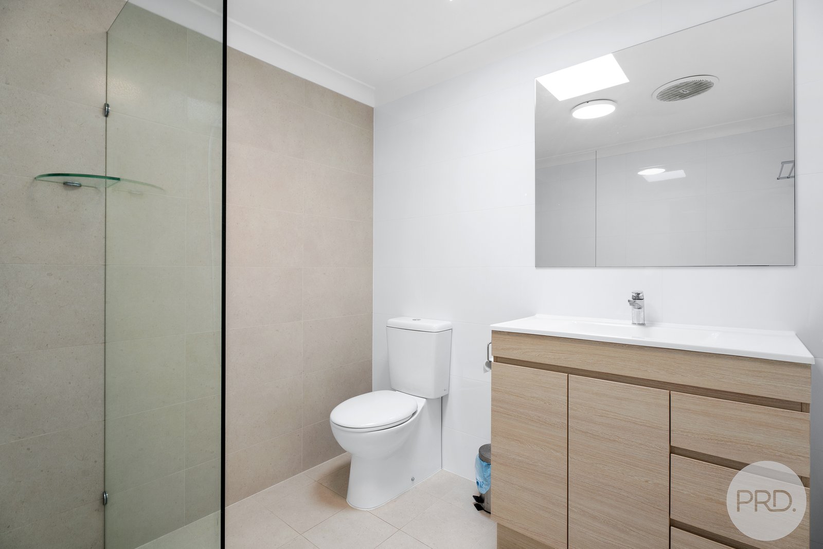 12/6-8 Tomaree Road SHOAL BAY 19