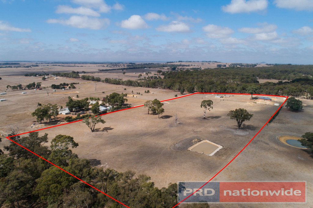 126 Baldwins Road TRAWALLA 3