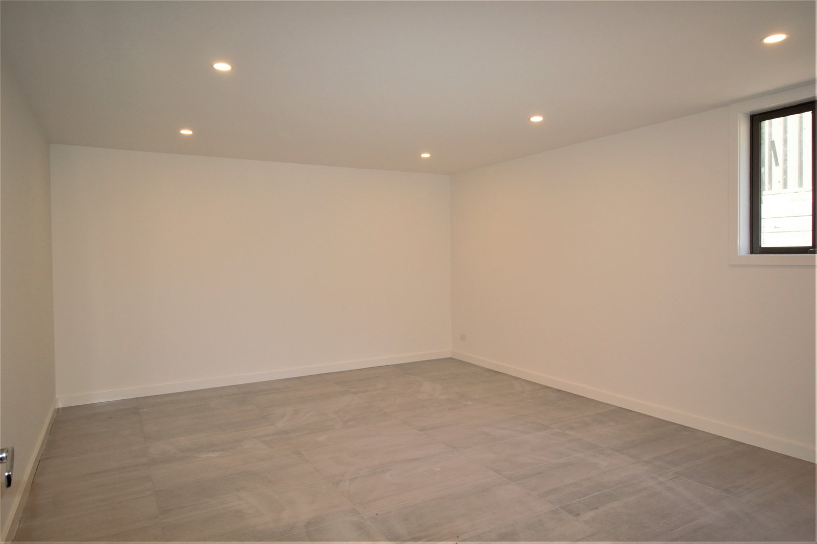Gallery: 1/26 Botanic Drive