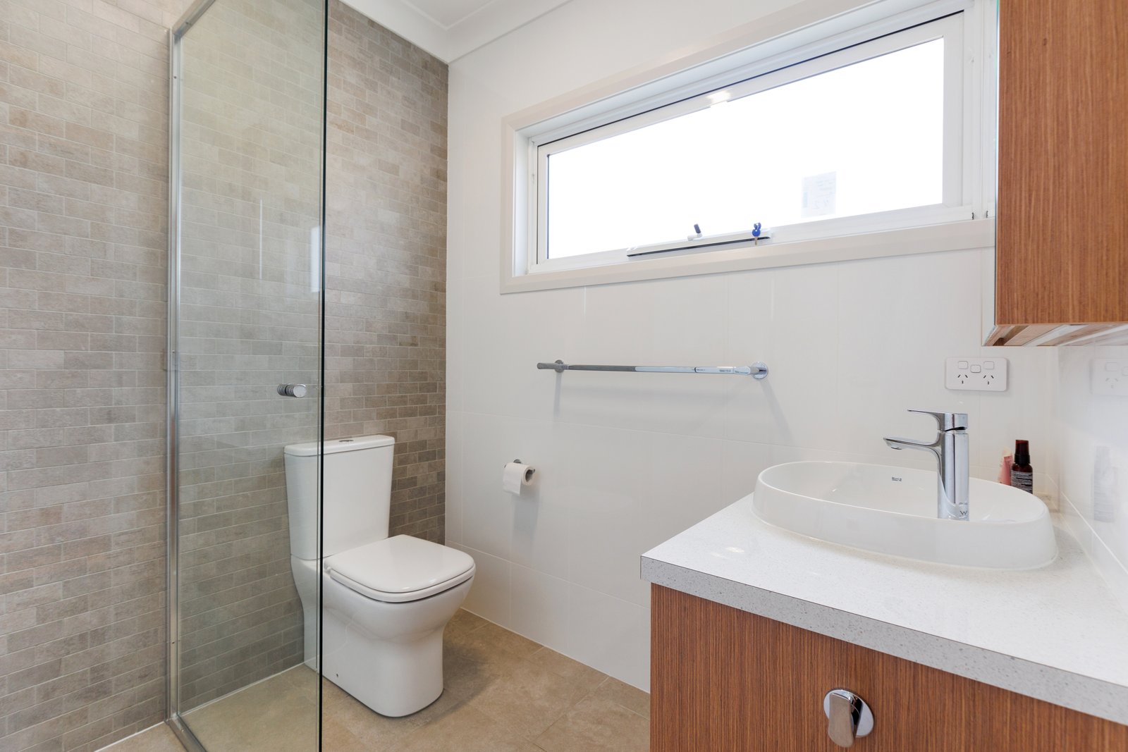 126 Capper Street TUMUT 9