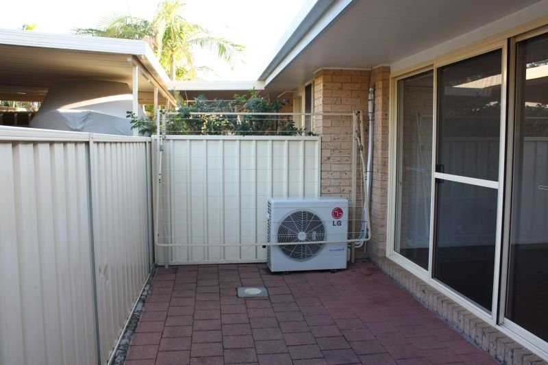 1/26 Compass Cl  SALAMANDER BAY 10