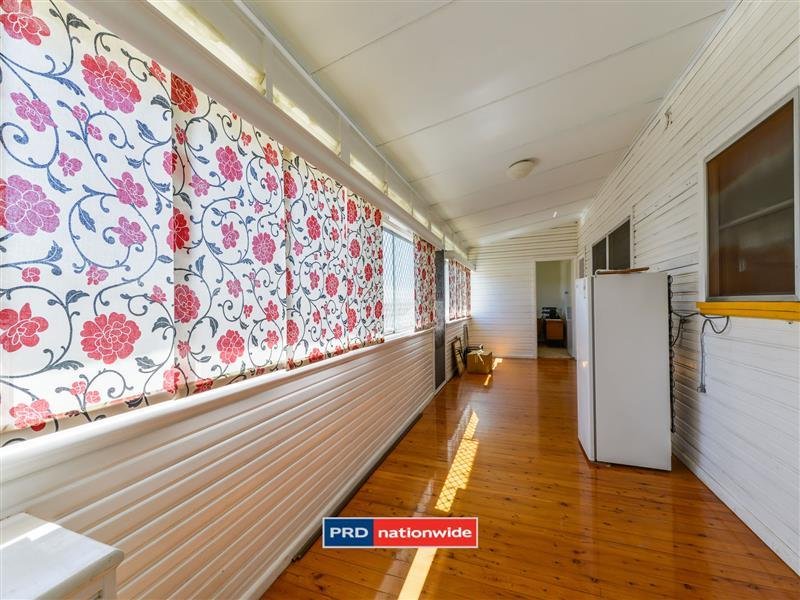 126 Crown Street TAMWORTH 7