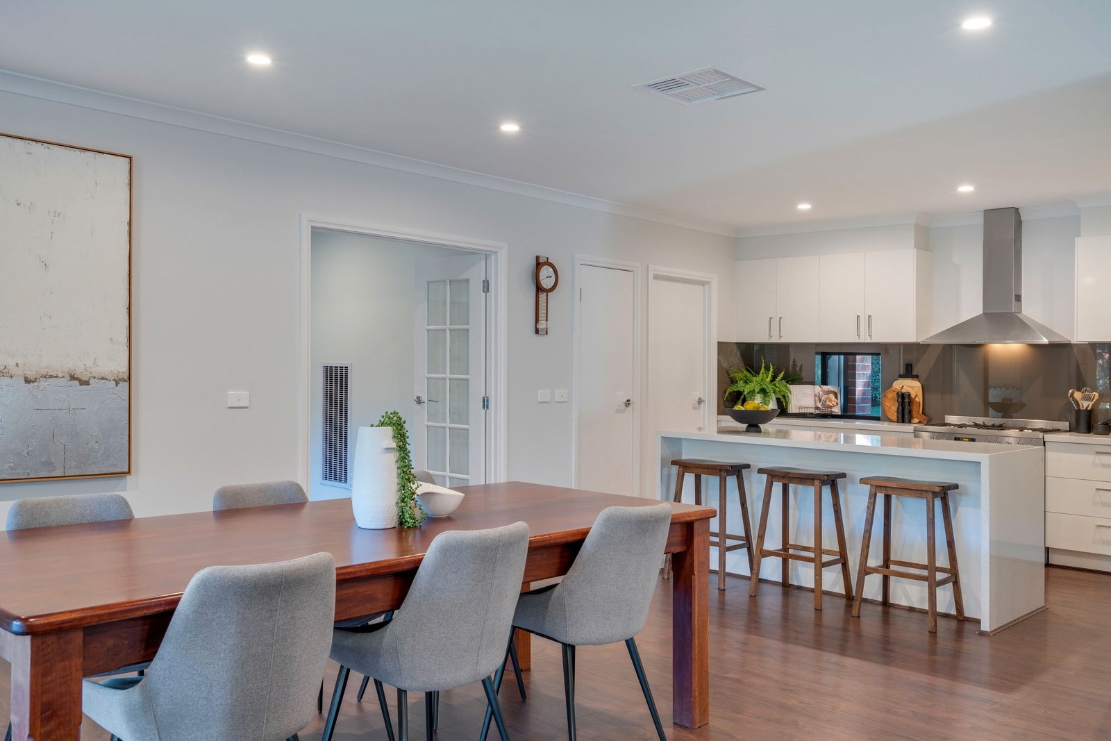 Real Estate and Property in 1/26 Goldies Lane, Woodend, VIC