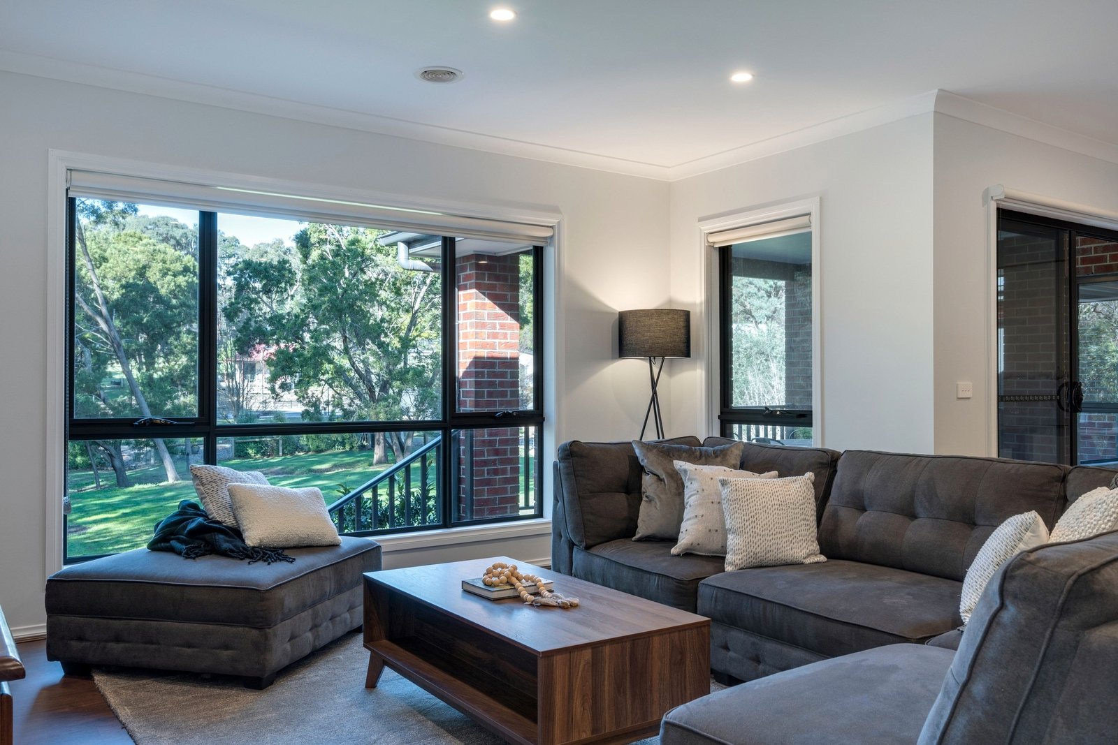 Real Estate and Property in 1/26 Goldies Lane, Woodend, VIC