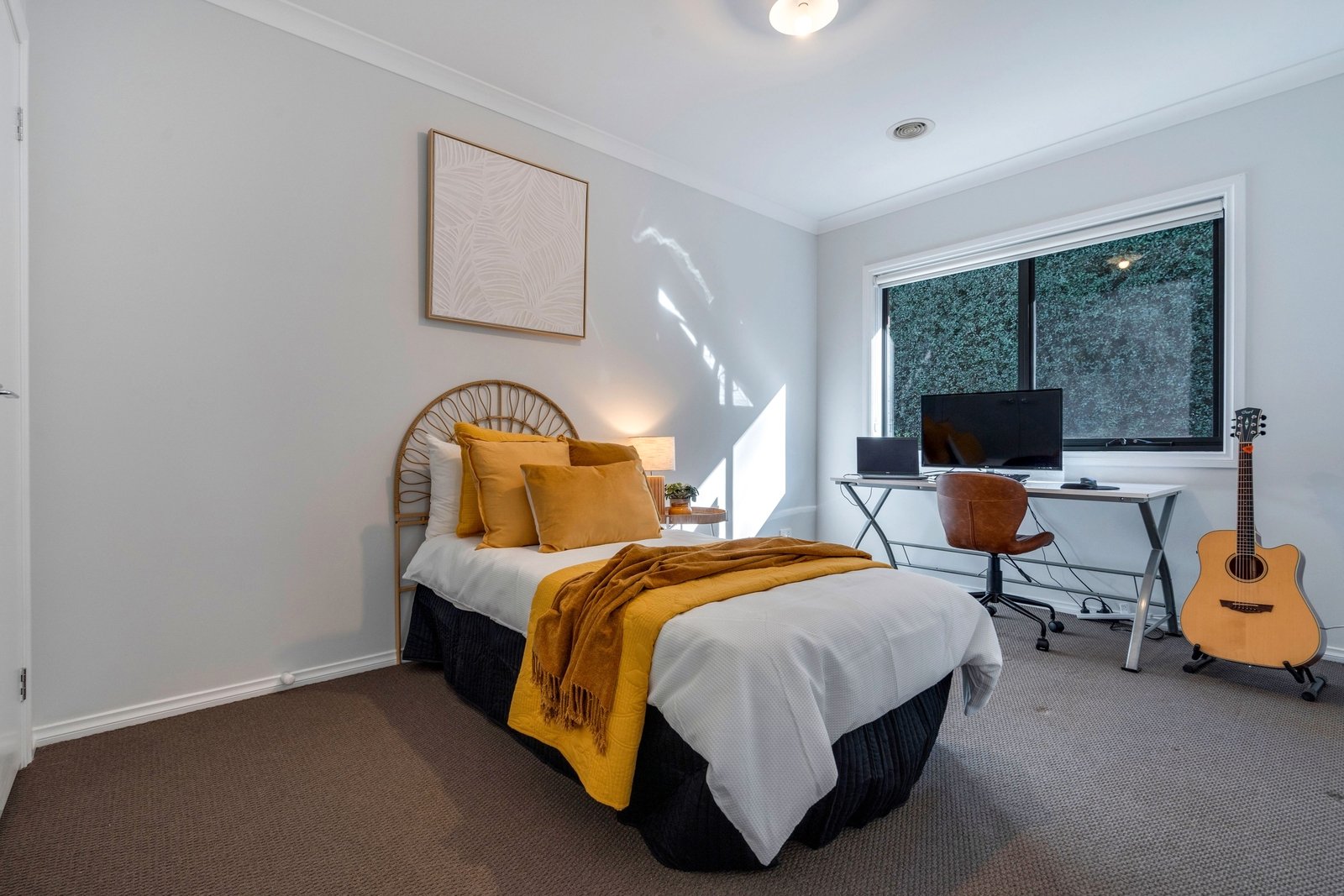 Real Estate and Property in 1/26 Goldies Lane, Woodend, VIC