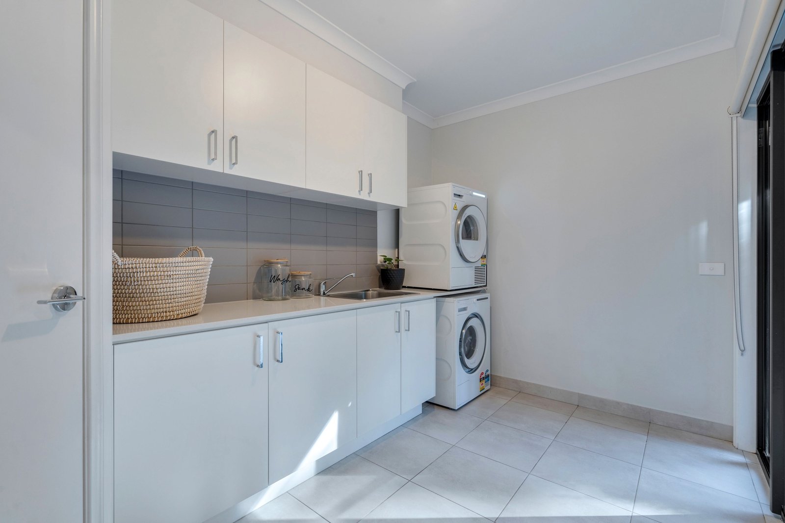 Real Estate and Property in 1/26 Goldies Lane, Woodend, VIC