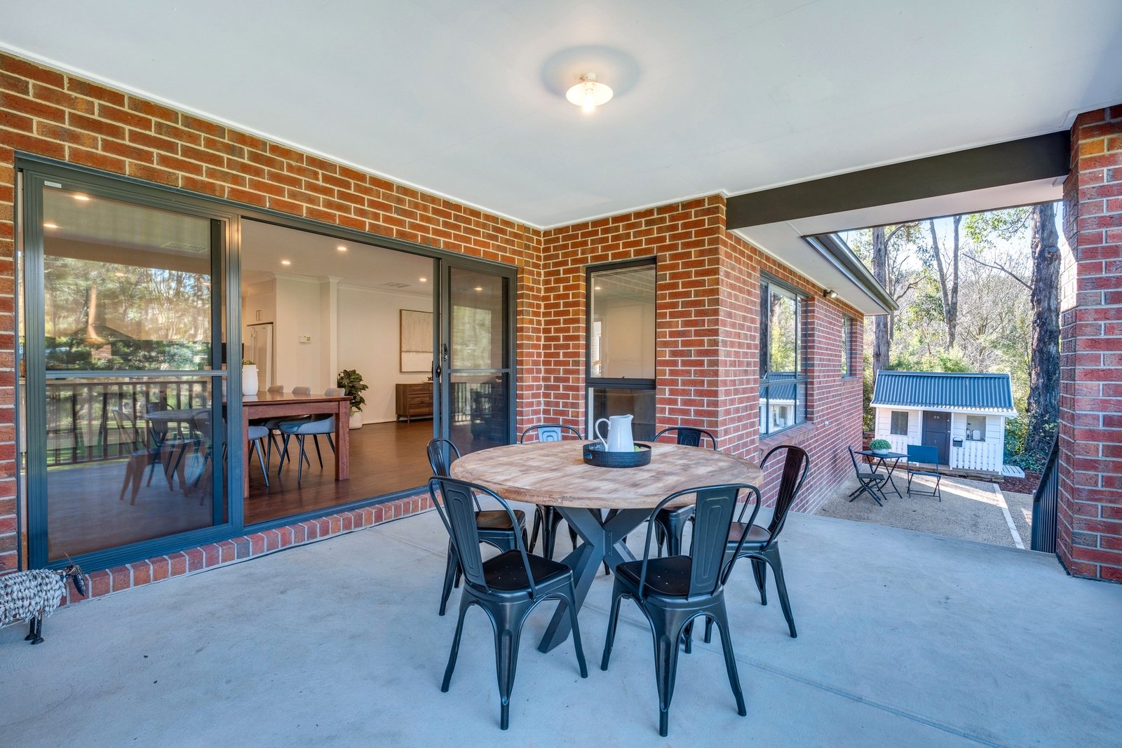 Real Estate and Property in 1/26 Goldies Lane, Woodend, VIC